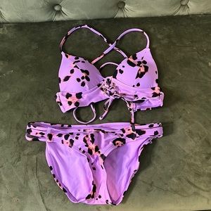 NWOT Cheetah Swimsuit
